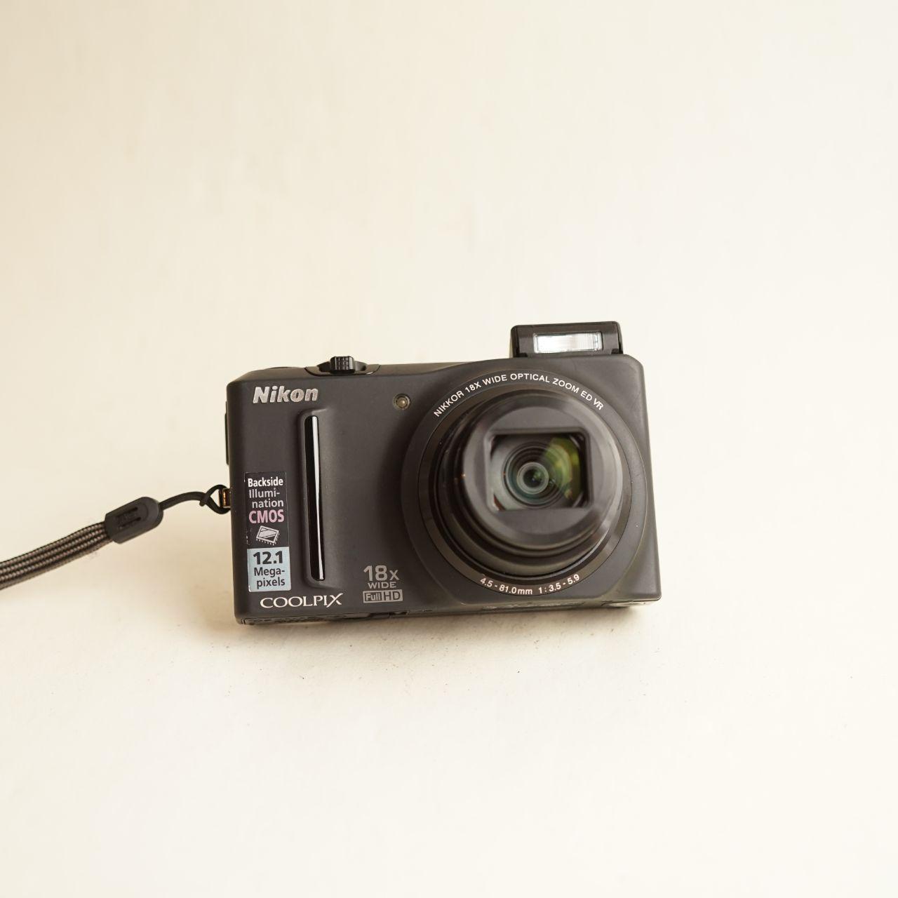 Nikon Coolpix S9100 Digital Camera | 12.1MP | Read Description | Black