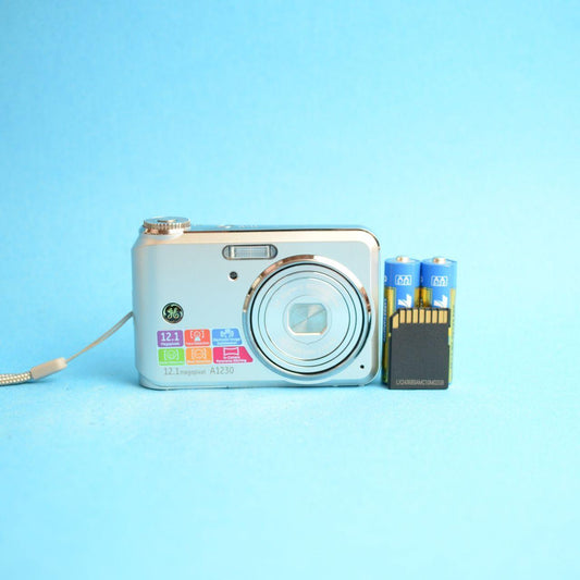 GE A1230 Digital Camera | 12.1MP | Tested & Working | Silver