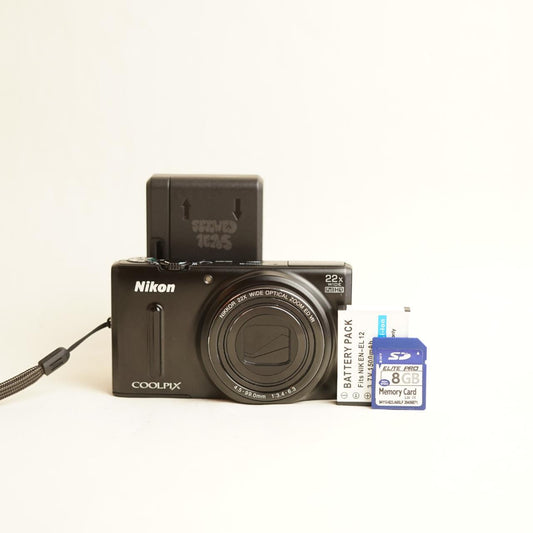 Nikon Coolpix S9600 Digital Camera | 16MP | Read Description | Black