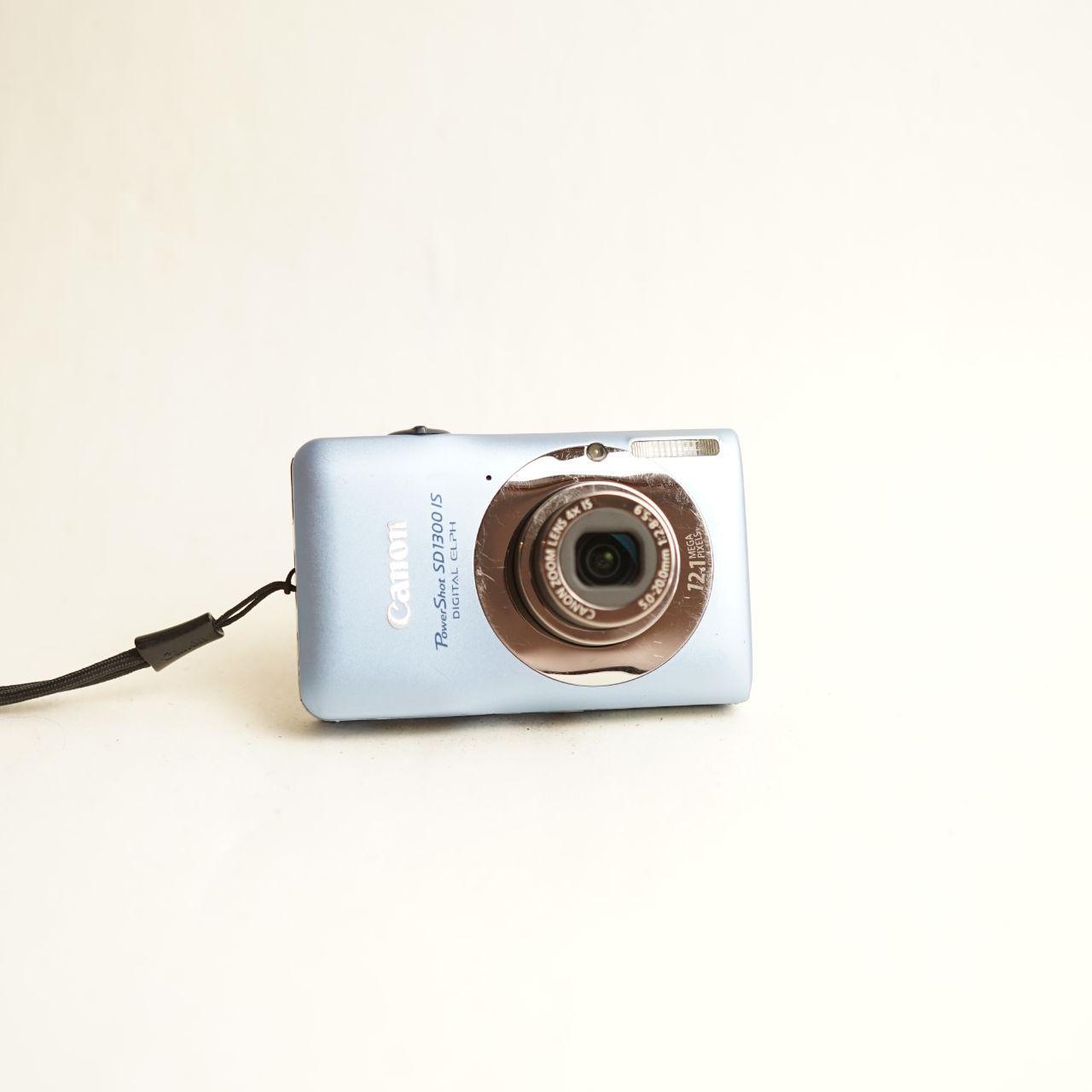 Canon PowerShot SD1300 IS Digital Camera | 12.1MP | Read Description | Blue