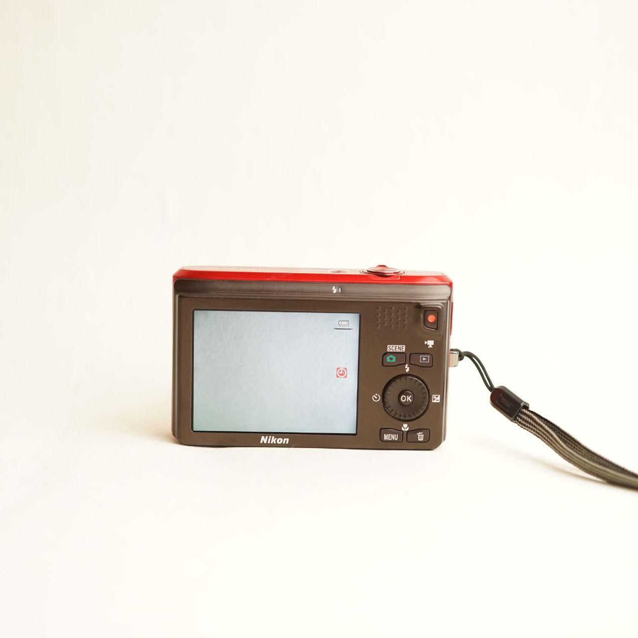 Nikon Coolpix S6300 Digital Camera | 16MP | Read Description | Red