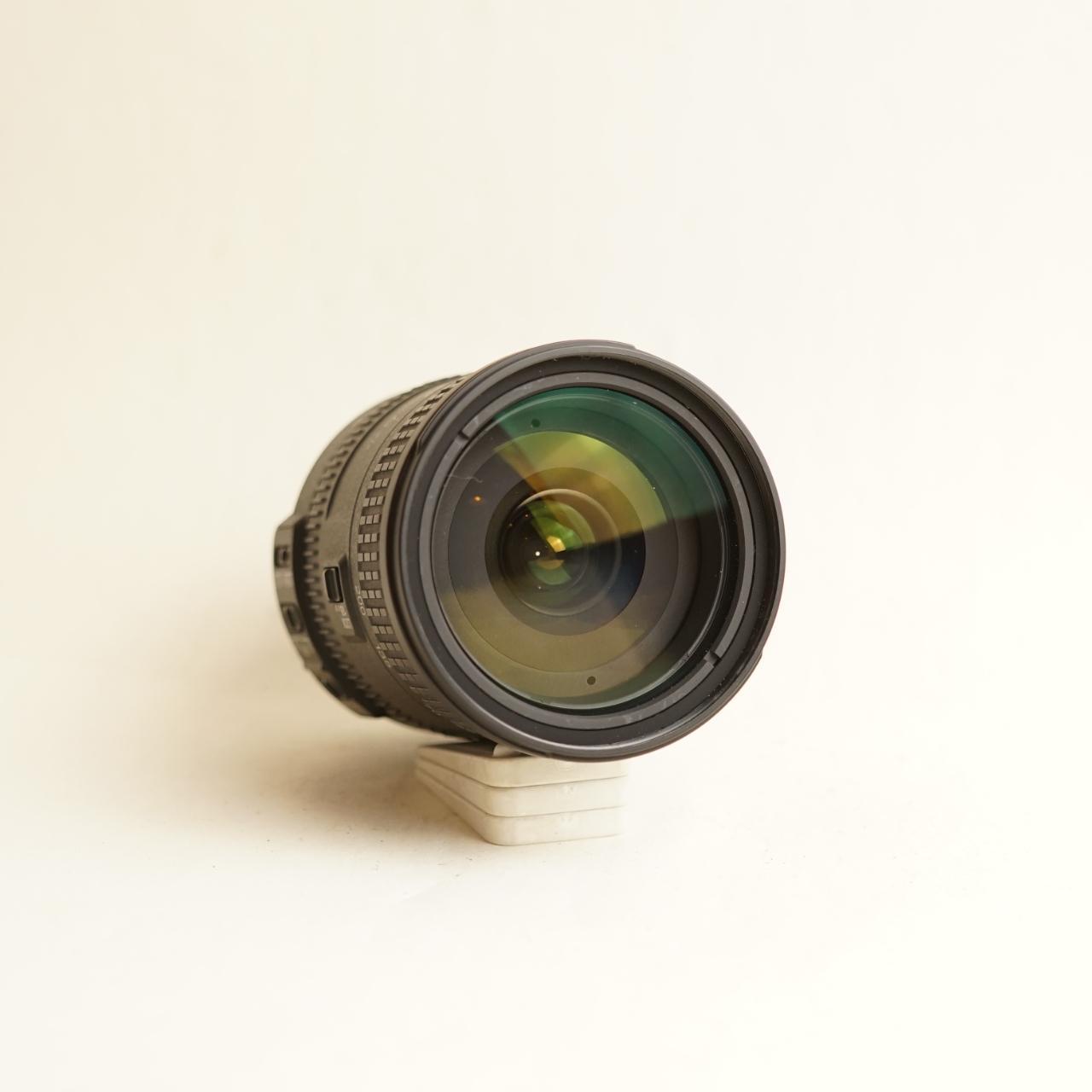 Nikon AF-S DX Nikkor 18–200mm f/3.5–5.6G ED VR Lens | Nikon F Mount | Tested & Working | Black