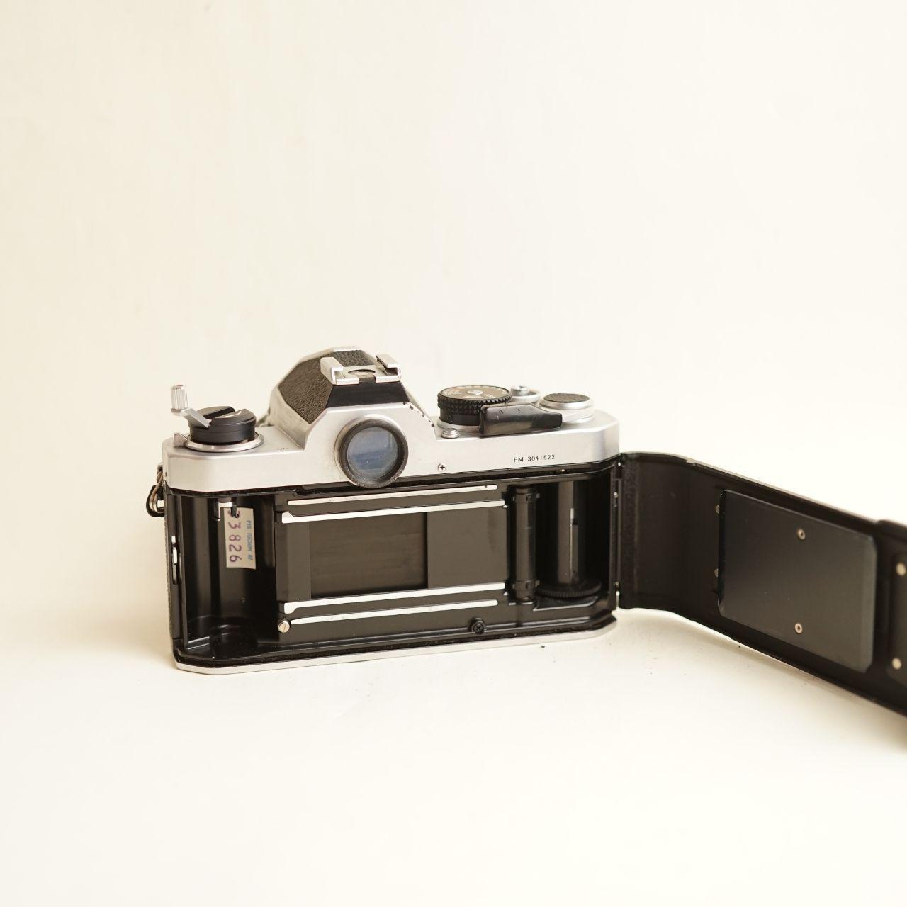 Nikon FM Film Camera + Nikon 50mm f/1.4 Lens | 35mm SLR | Tested & Working | Silver & Black