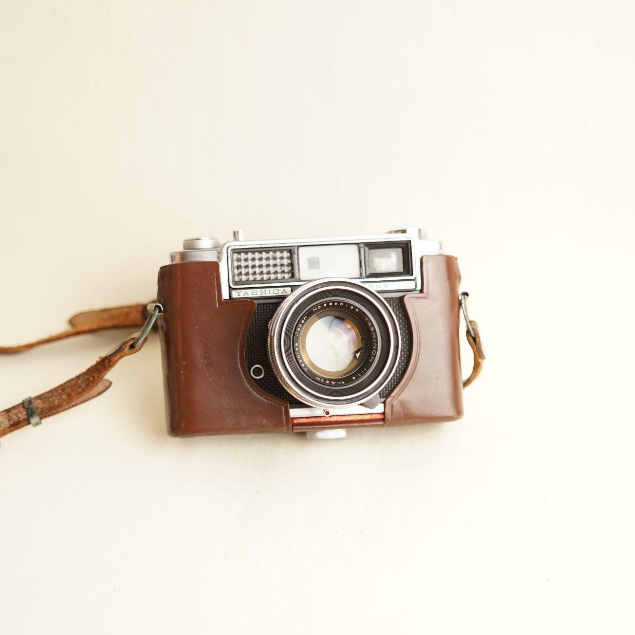 Yashica Lynx-1000 Film Camera | 35mm Rangefinder | Tested & Working | Silver & Black
