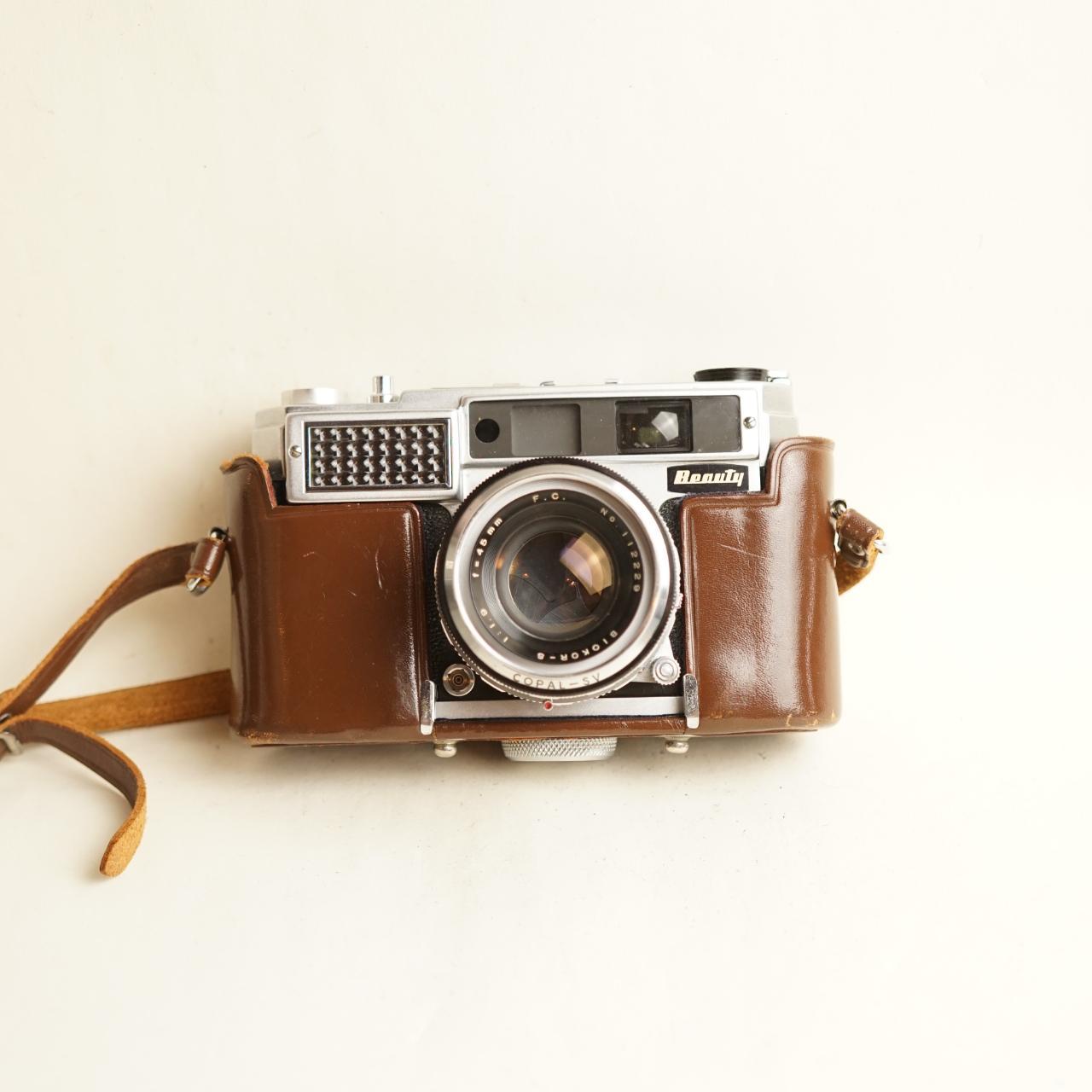 Beauty Lightomatic II Film Camera | 35mm Rangefinder | Read Description | Silver & Black