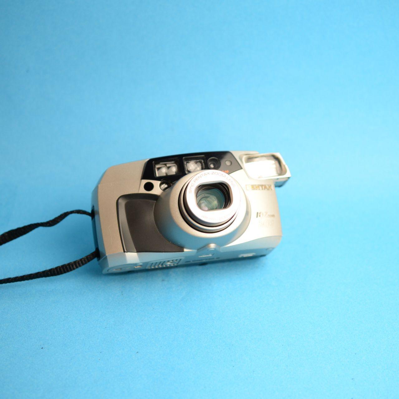Pentax IQZoom 200 Film Camera | 35mm Point & Shoot | Tested & Working | Grey & Silver