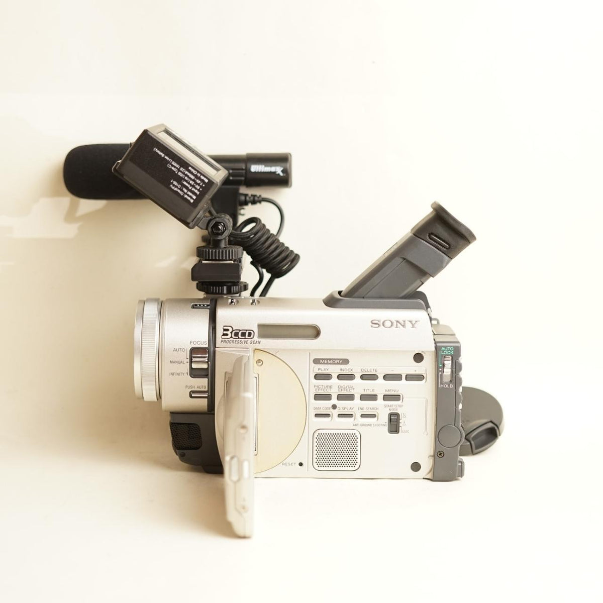 Sony Handycam DCR-TRV900 Digital Camcorder | Tapeless Setup | Tested & Working | Grey