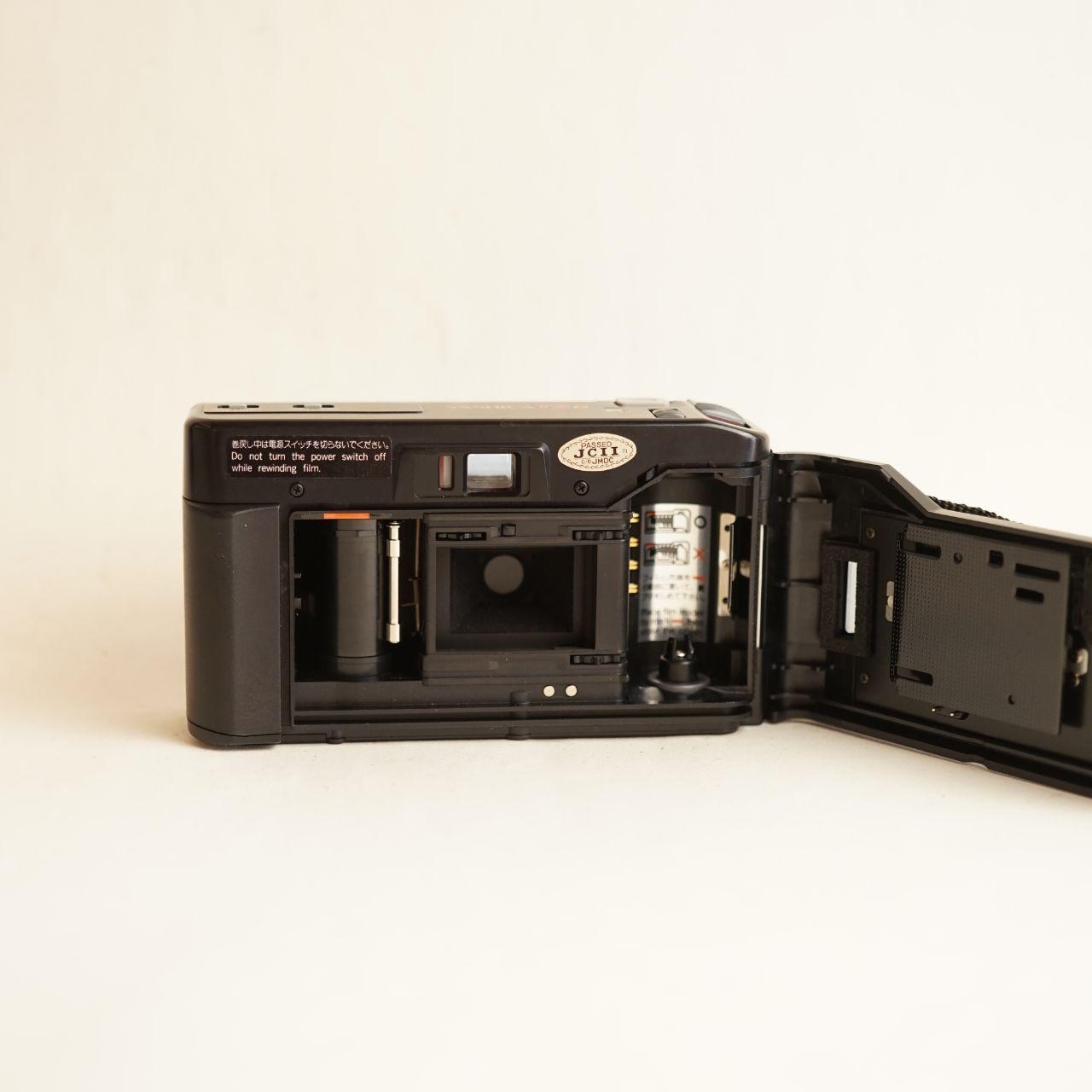 Yashica T2 D Film Camera | 35mm Point & Shoot | Tested & Working | Black
