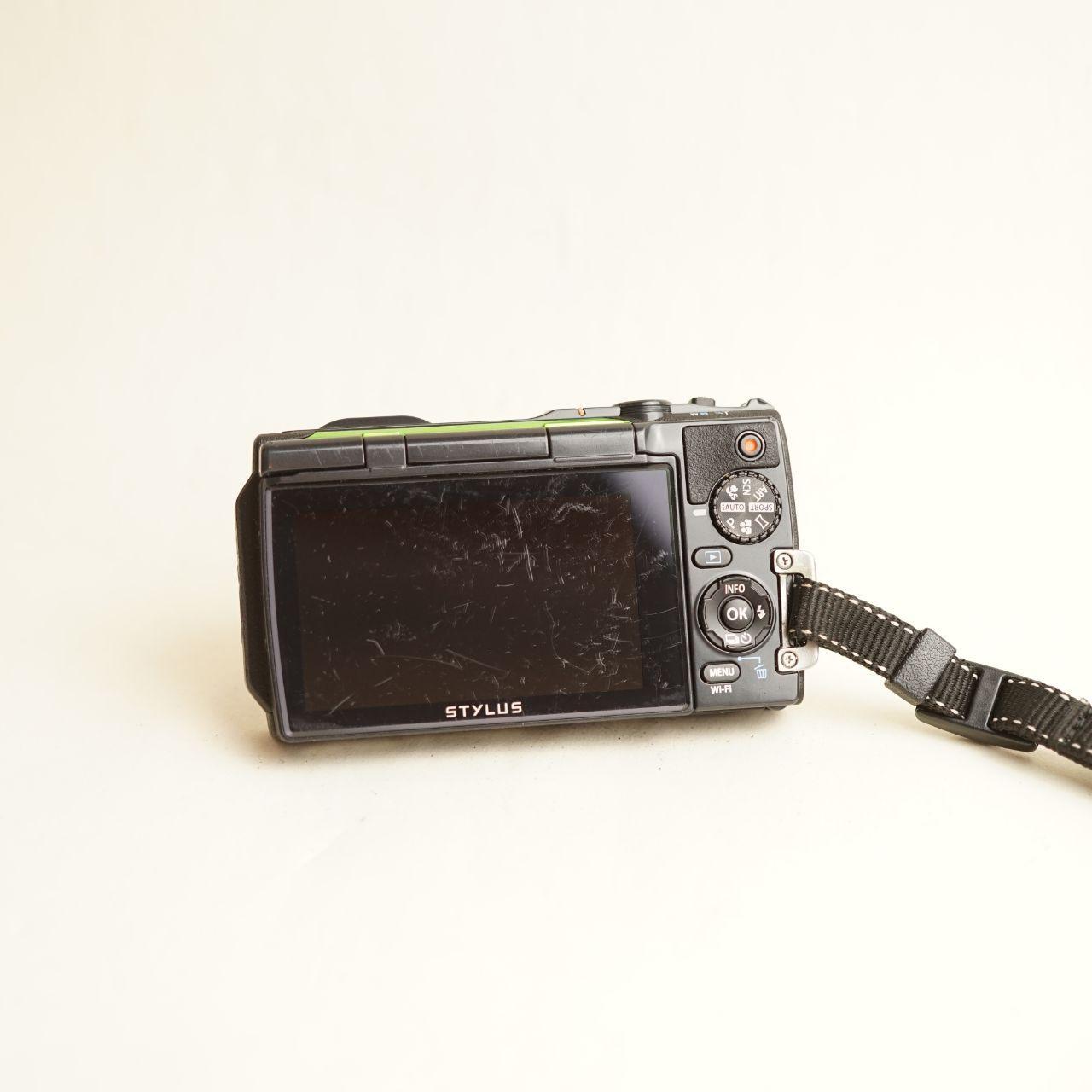 Olympus Stylus TG-870 Digital Camera | 16MP | Tested & Working | Green & Black