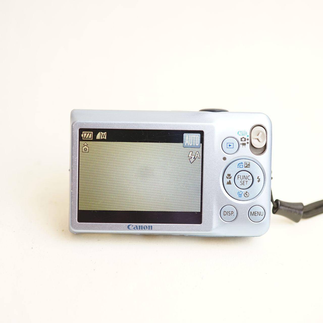 Canon PowerShot SD1300 IS Digital Camera | 12.1MP | Read Description | Blue