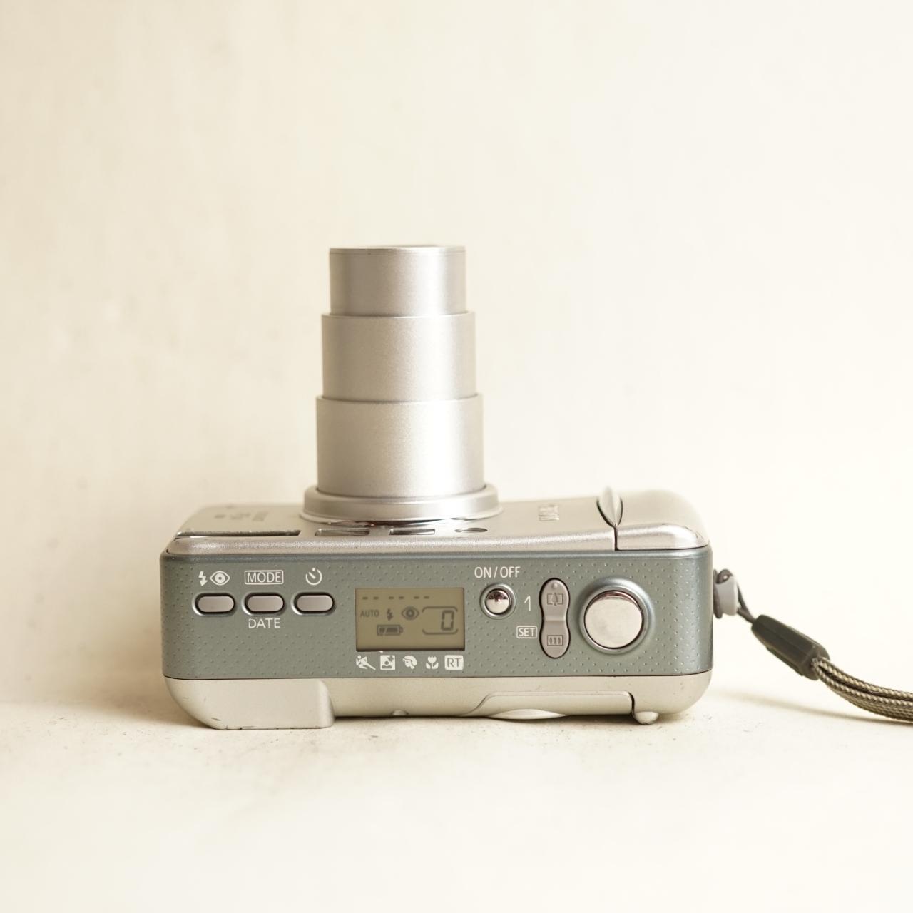 Canon Sure Shot 105u Film Camera | 35mm Point & Shoot | Tested & Working | Silver
