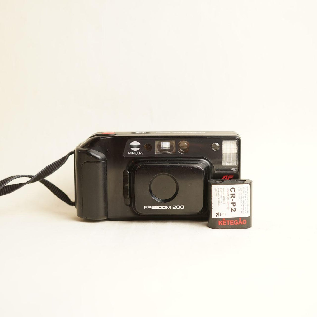 Minolta Freedom 200 Film Camera | 35mm Point & Shoot | Tested & Working | Black