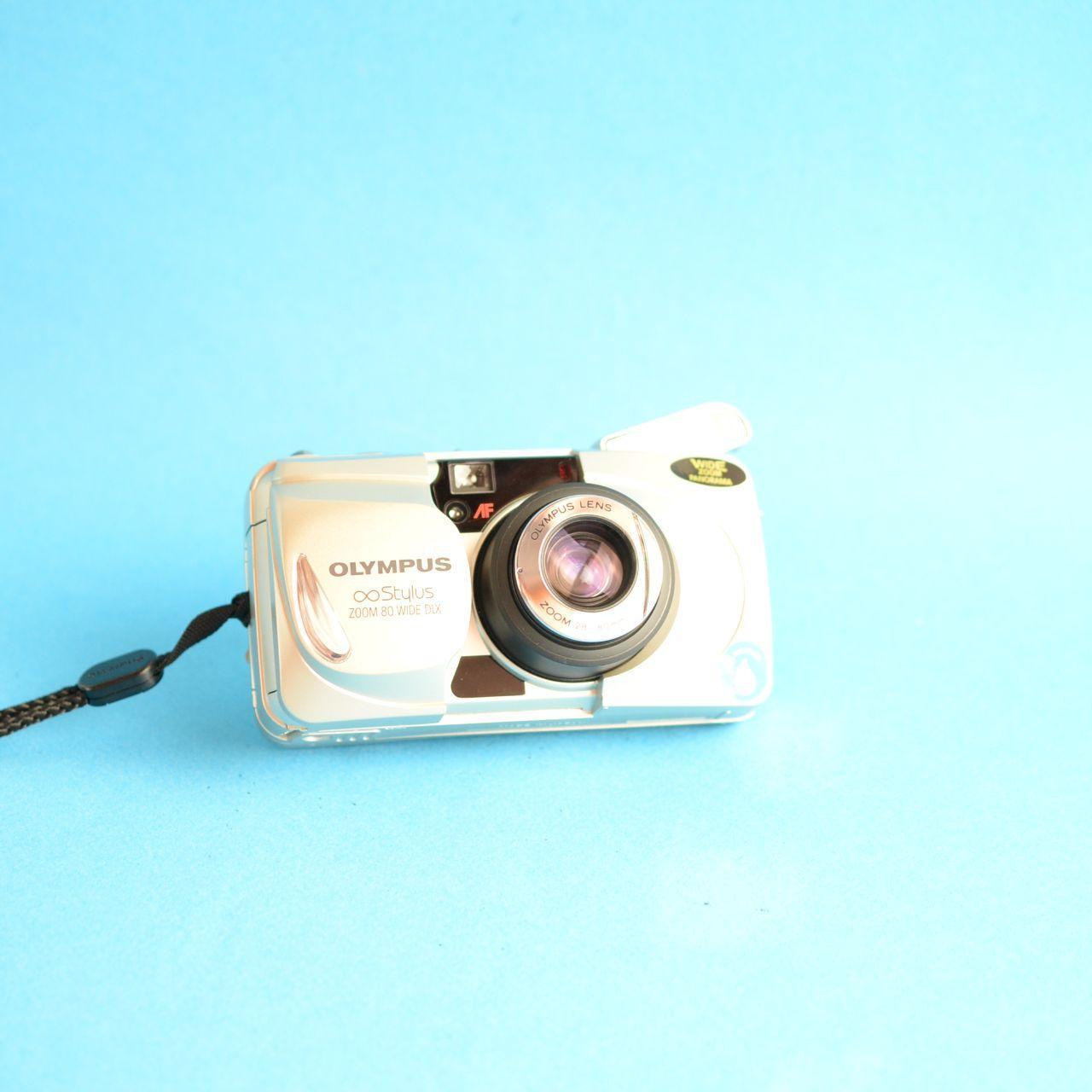 Olympus Infinity Stylus Zoom 80 Wide DLX Film Camera | 35mm Point & Shoot | Tested & Working | Gold