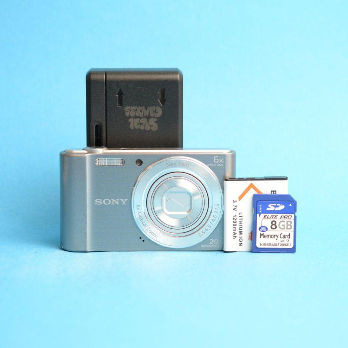 Sony Cyber-shot DSC-W810 Digital Camera | 20.1MP | Tested & Working | Grey