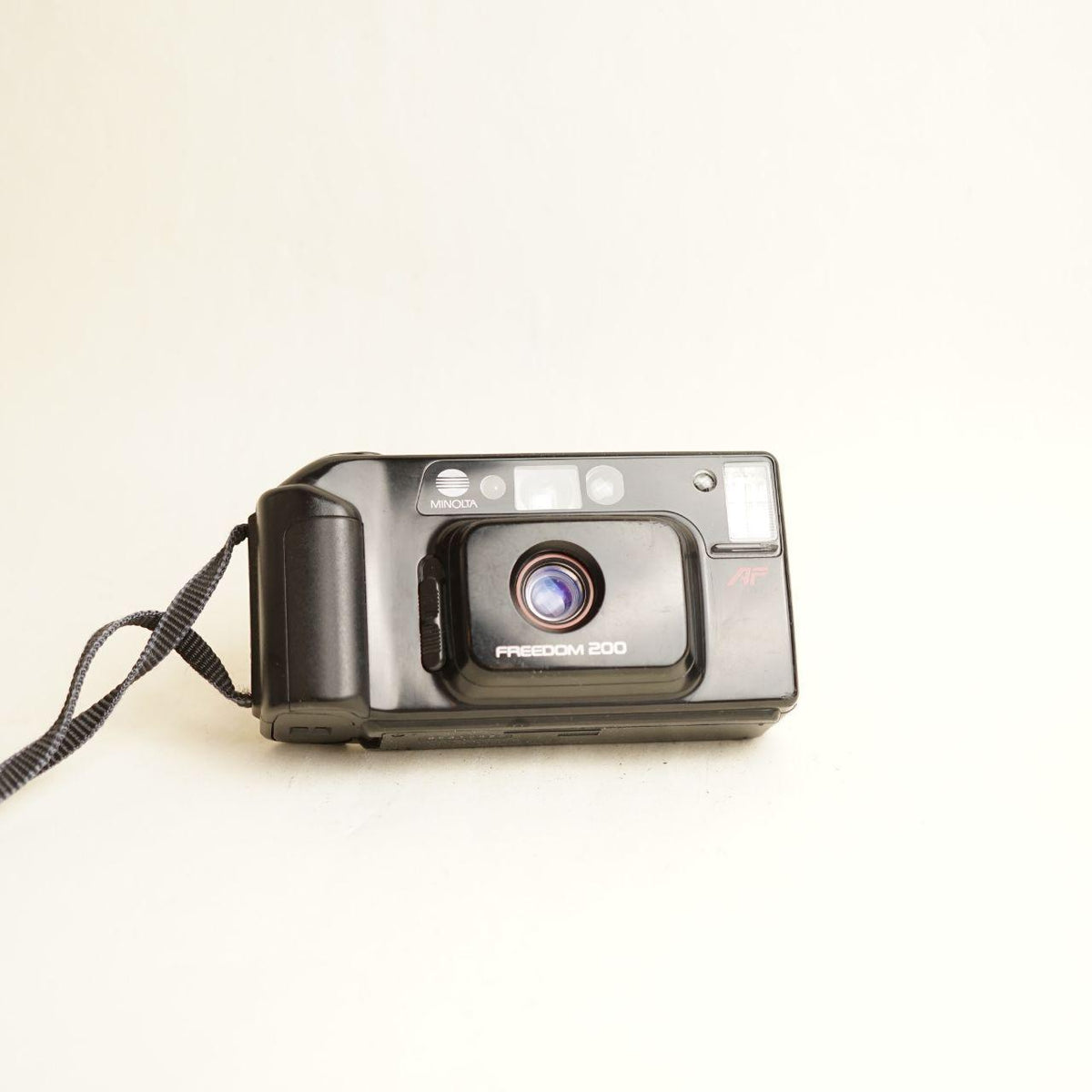 Minolta Freedom 200 Film Camera | 35mm Point & Shoot | Tested & Working | Black