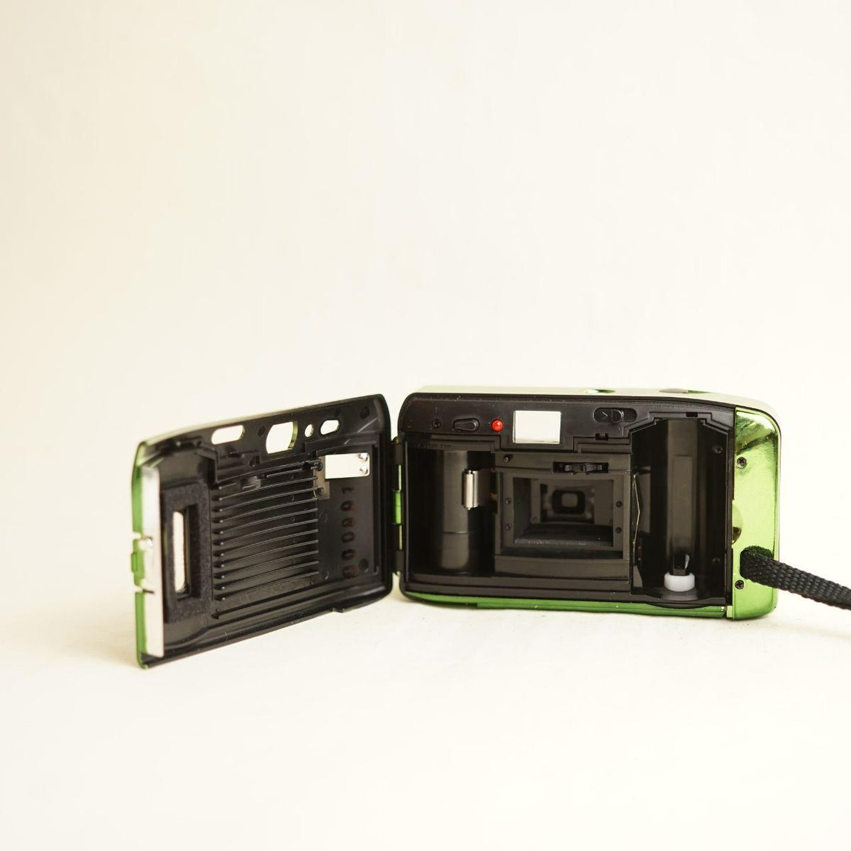 Easy Shot ES27 EV Automatic Film Camera | 35mm Point & Shoot | Tested & Working | Green