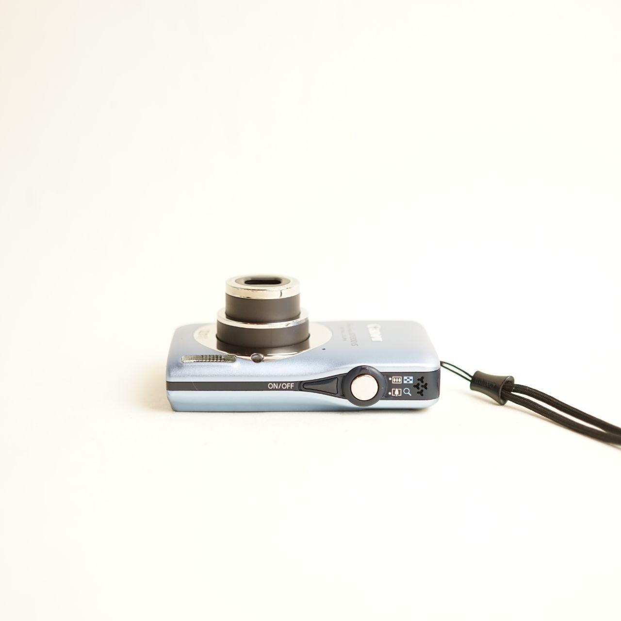 Canon PowerShot SD1300 IS Digital Camera | 12.1MP | READ DESCRIPTION | Blue