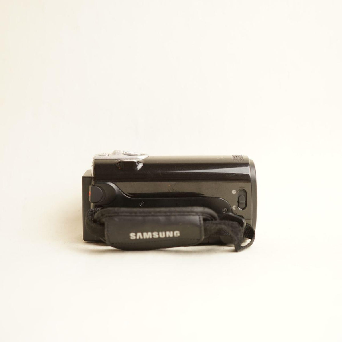 Samsung SMX-F43BN/XAA Digital Camcorder | 8GB Built-In Memory | Tested & Working | Black