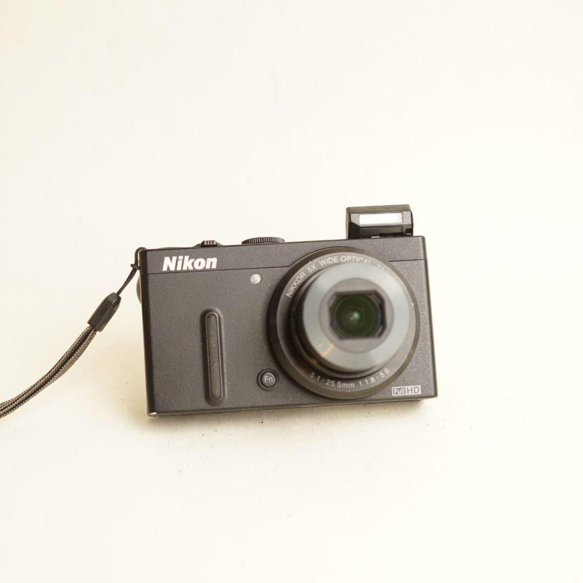 Nikon Coolpix P330 Digital Camera | 12.2MP | Read Description | Black