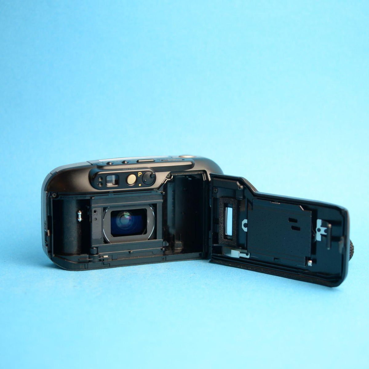 Minolta Capios 25 Film Camera | 35mm Point & Shoot | Tested & Working | Silver