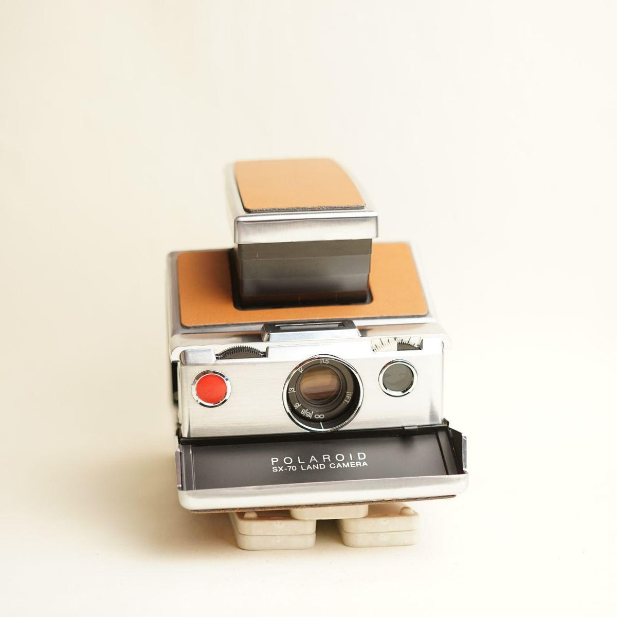 Polaroid SX-70 Land Camera | Instant Film Camera | Fully Refurbished Converted for 600 Film | Silver & Tan