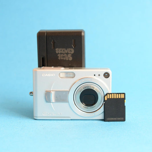 Casio Exilim EX-Z40 Digital Camera | 4.0MP | Tested & Working | Silver