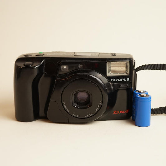 Olympus Infinity Zoom 230 Film Camera | 35mm Point & Shoot | Tested & Working | Black