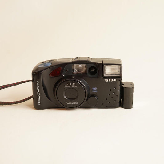 Fujifilm Discovery 900 Zoom Plus Film Camera | 35mm Point & Shoot | Tested & Working | Black