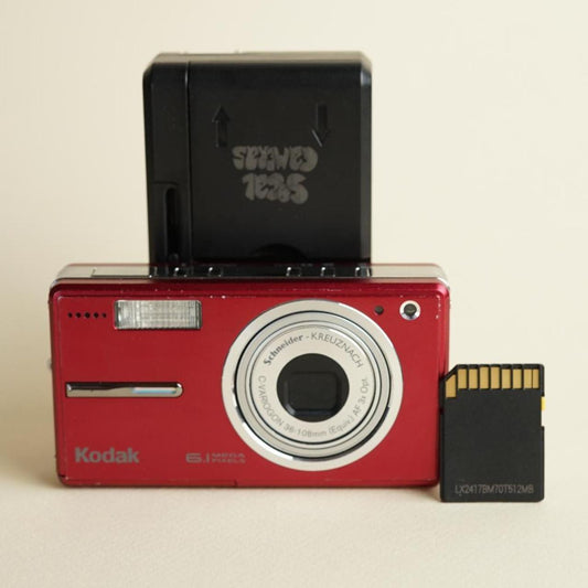 Kodak EasyShare V603 | 6.1MP Digital Camera | Tested & Working | Red