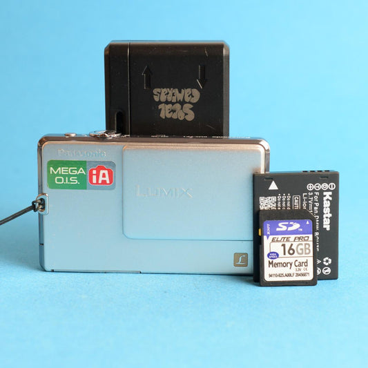 Panasonic Lumix DMC-FP1 Digital Camera | 12.1MP | Tested & Working | Silver