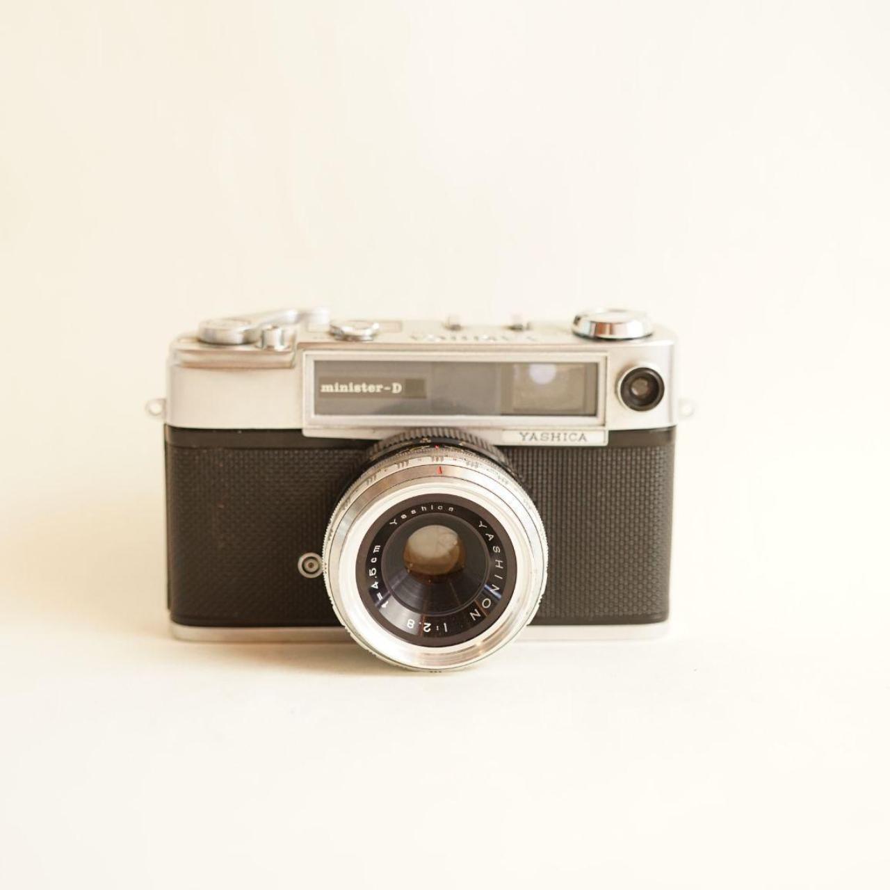 Yashica Minister-D Film Camera | 35mm Rangefinder | Tested & Working | Silver & Black