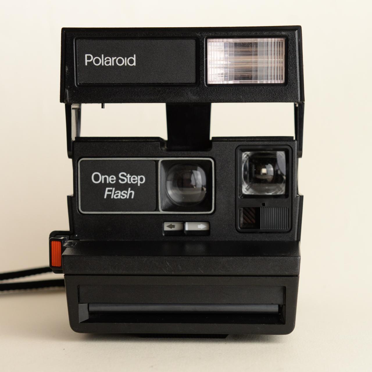 Polaroid OneStep Flash | Instant Camera | Black