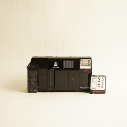 Minolta Freedom II Film Camera | 35mm Point & Shoot | Read Description | Black