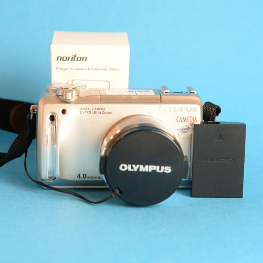 Olympus Camedia C-770 Digital Camera | 4MP | Tested & Working | Silver