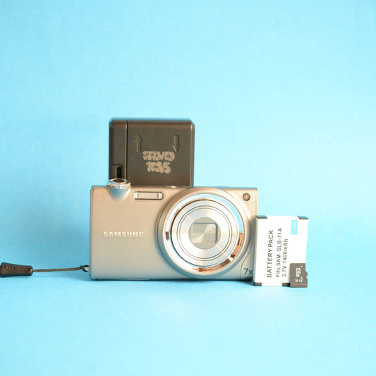 Samsung TL240 Digital Camera | 14.0MP | Tested & Working | Silver