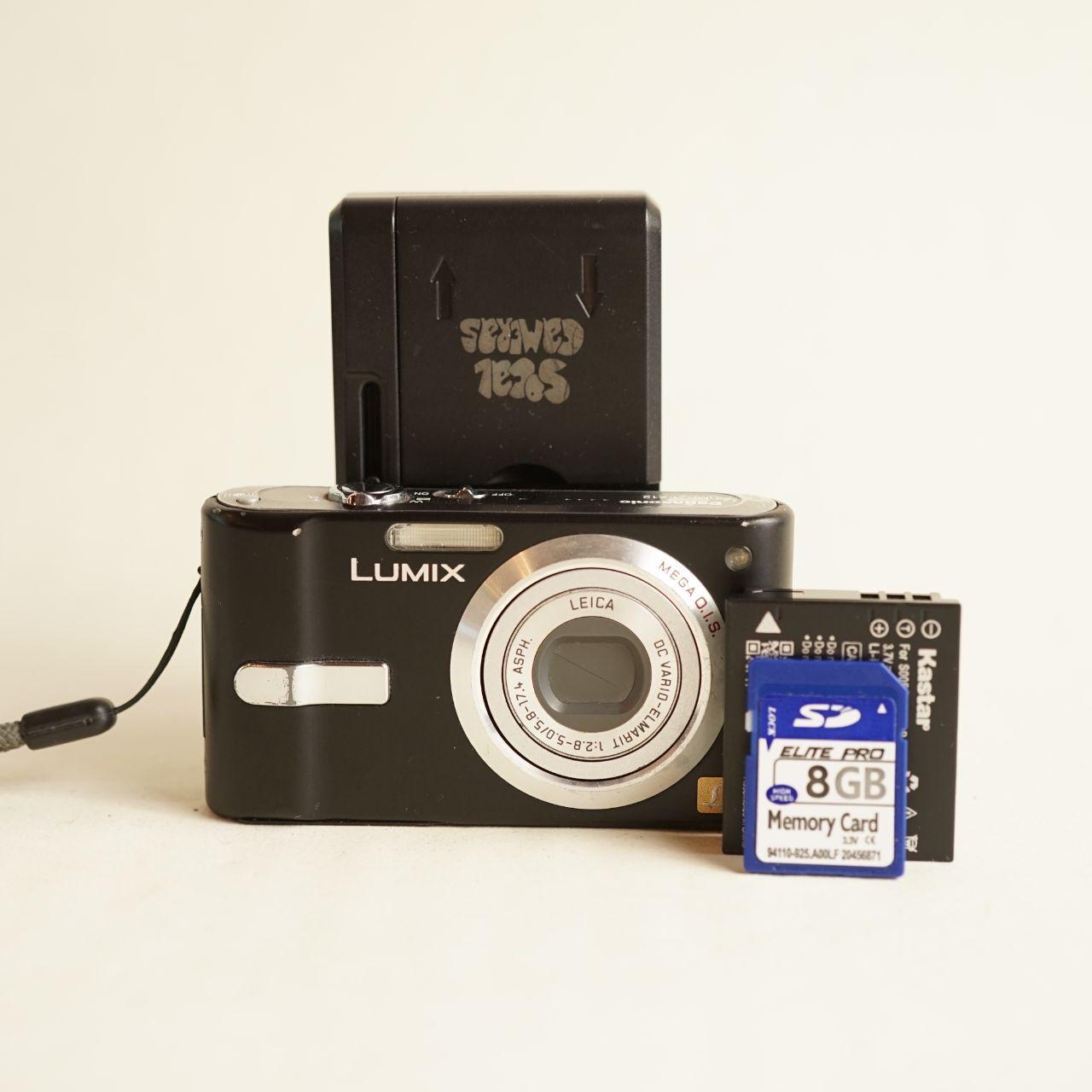 Panasonic Lumix DMC-FX12 Digital Camera | 7.2MP | Tested & Working | Silver