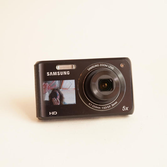 Samsung DV50 Digital Camera | 16.2MP | Tested & Working | Black with Red