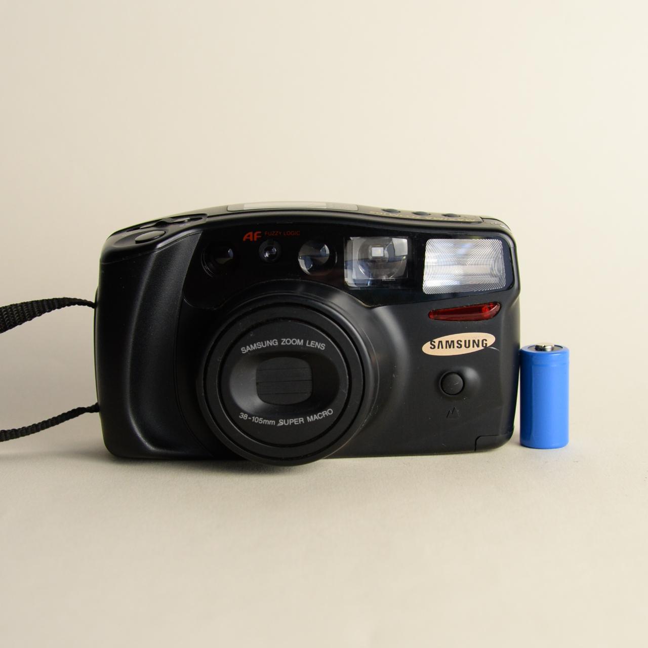 Samsung Maxima Zoom 105 | 35mm Film Camera | Point and Shoot | Black