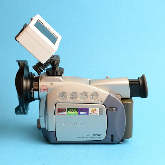 Canon ZR40 Digital Camcorder with Tapeless Accessories | Camcorder | Tested & Working | Silver