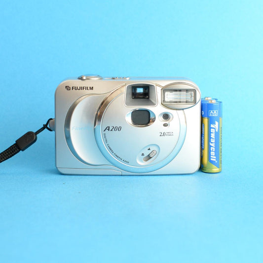 Fujifilm FinePix A200 | 2MP Digital camera | Silver