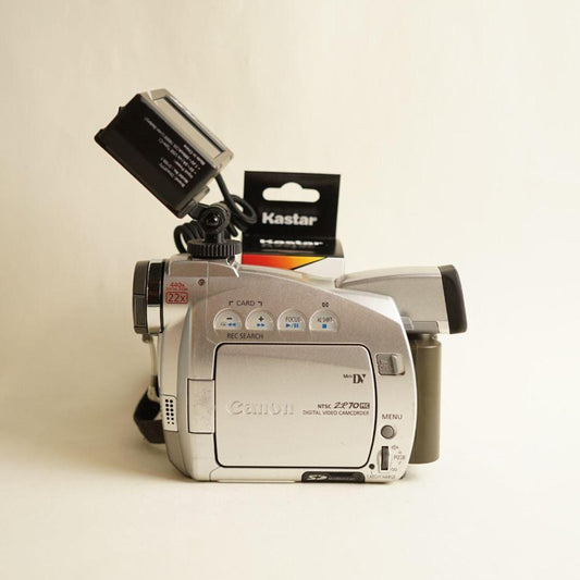 Canon ZR70 MiniDV Camcorder with Tapeless Setup | Tested & Working | Silver