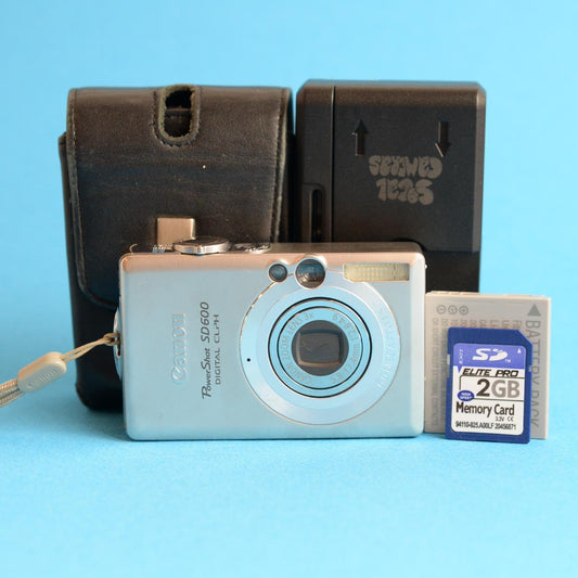 Canon PowerShot SD600 Digital Camera | 6MP | Tested & Working | Silver