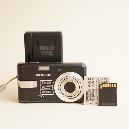 Samsung L700 Digital Camera | 7.2MP | Tested & Working | Black