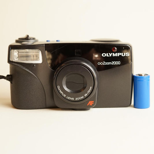 Olympus Infinity Zoom 2000 35mm Film Camera | Tested & Working | Black