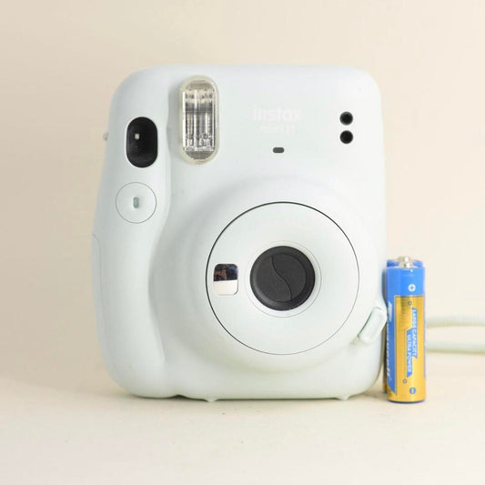 Instant Camera | Fujifilm Instax mini 11