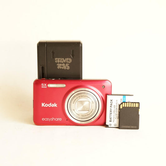 Kodak EasyShare M5350 Digital Camera | 16.0MP | Read Description | Red