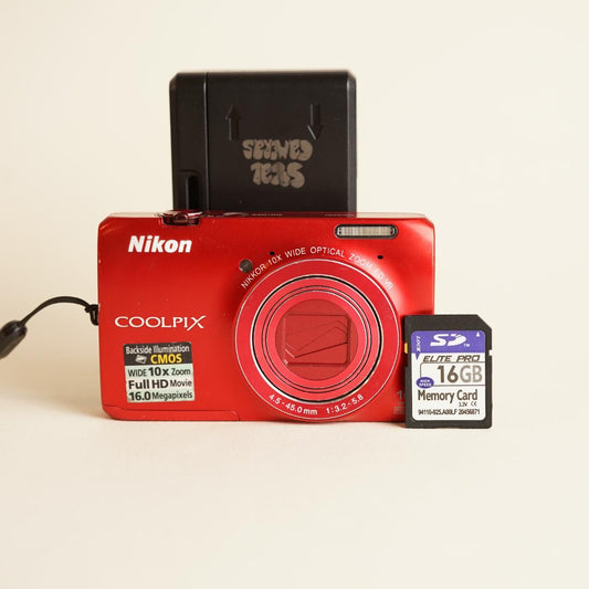 Nikon Coolpix S6300 Digital Camera | 16.0MP | Read Description | Red