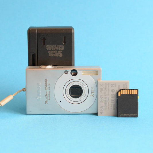 Canon PowerShot SD1000 Digital Camera | 7.1MP | Tested & Working | Silver