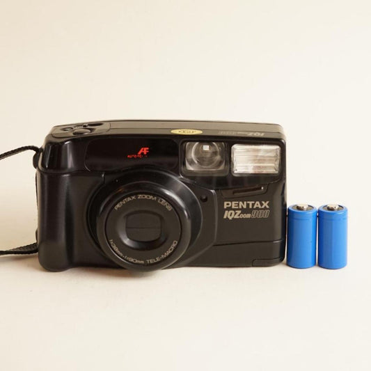 Pentax IQZoom 900 Film Camera | 35mm Point & Shoot | Tested & Working | Black