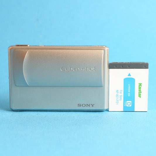 Sony Cyber-shot DSC-T1 Digital Camera | 5MP | Tested & Working | Silver